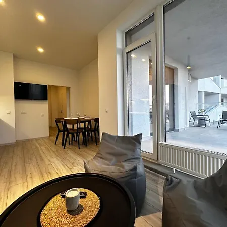 Kamanina 20 2-bedrooms Odessa