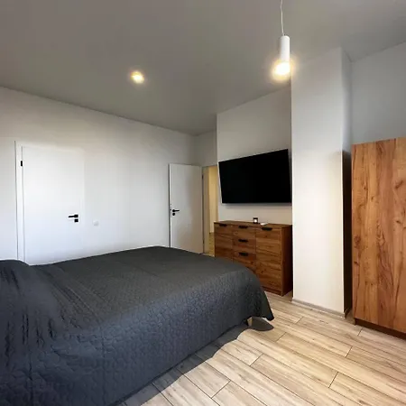 Apartment Kamanina 20 2-bedrooms *