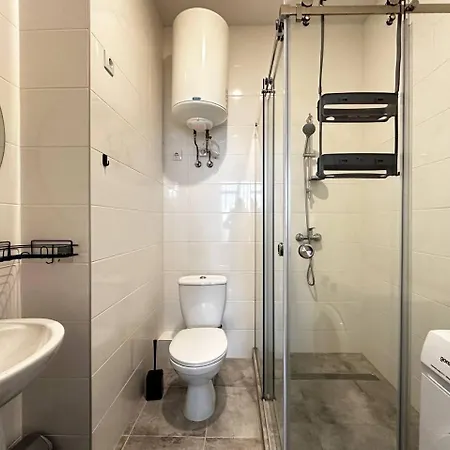 Apartment Kamanina 20 2-bedrooms Odessa